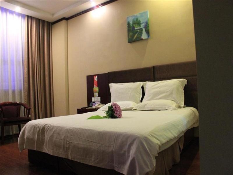 Greentree Inn Shandong Heze Cao County Qinghe Road Business Hotel Dış mekan fotoğraf