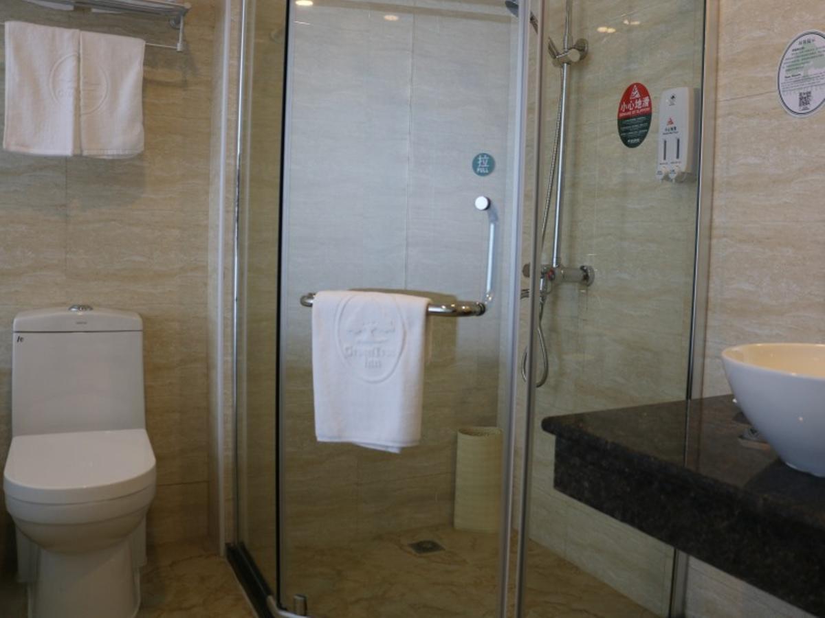 Greentree Inn Shandong Heze Cao County Qinghe Road Business Hotel Dış mekan fotoğraf
